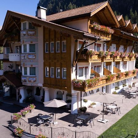 Alpenhotel Panorama Campitello di Fassa Εξωτερικό φωτογραφία