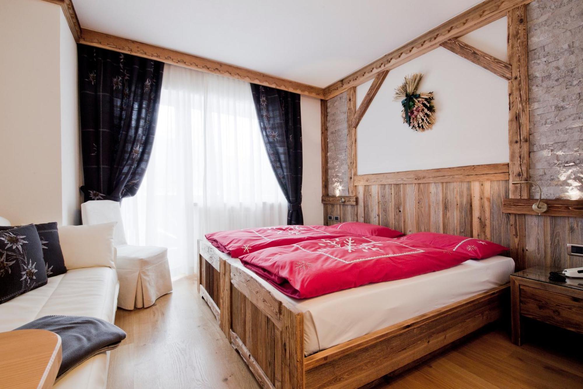 Alpenhotel Panorama Campitello di Fassa Εξωτερικό φωτογραφία