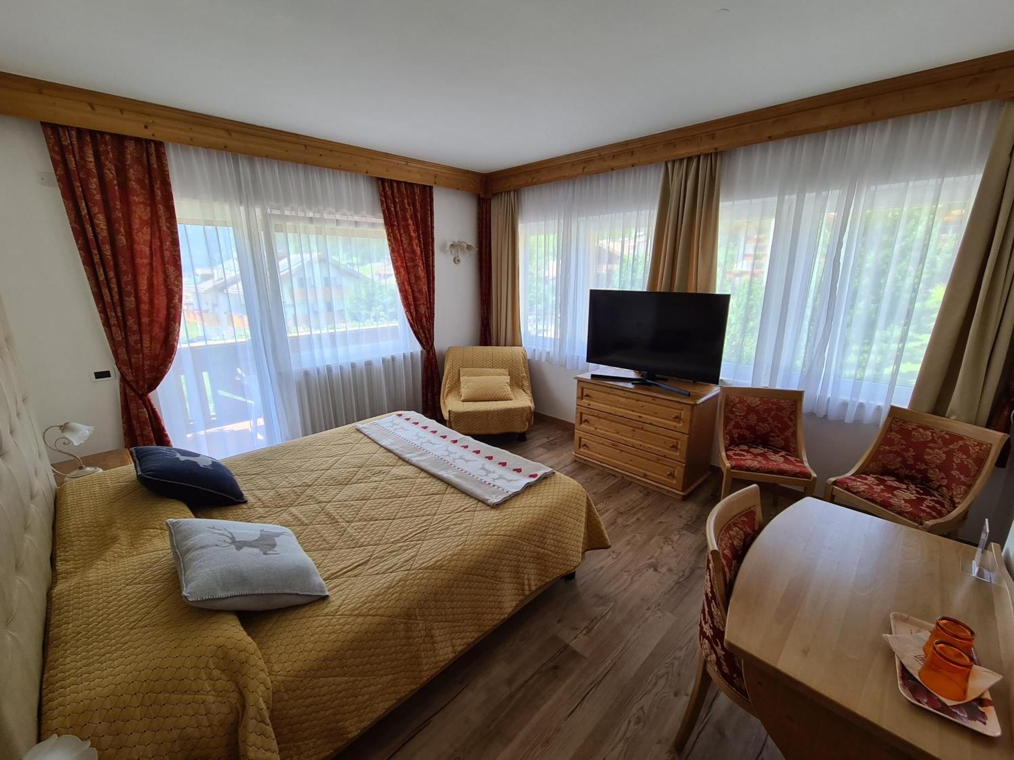 Alpenhotel Panorama Campitello di Fassa Εξωτερικό φωτογραφία
