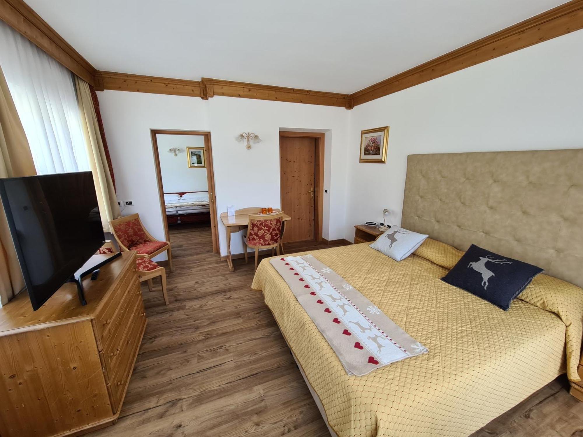 Alpenhotel Panorama Campitello di Fassa Εξωτερικό φωτογραφία