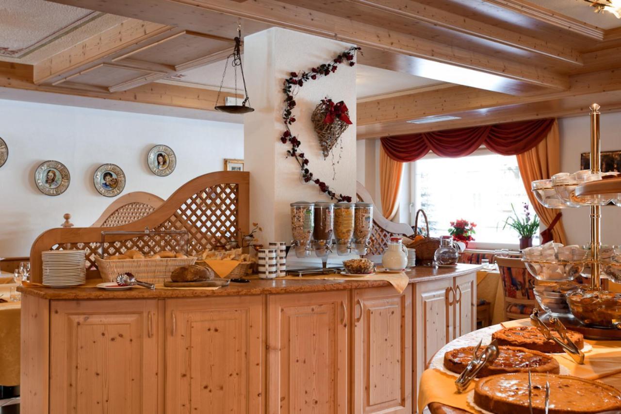 Alpenhotel Panorama Campitello di Fassa Εξωτερικό φωτογραφία
